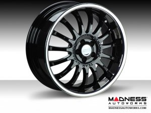 FIAT 500L Custom Wheels - set of 4 - Team Dynamics - Equinox - 18" - Gloss Black w/ Mirror Lip